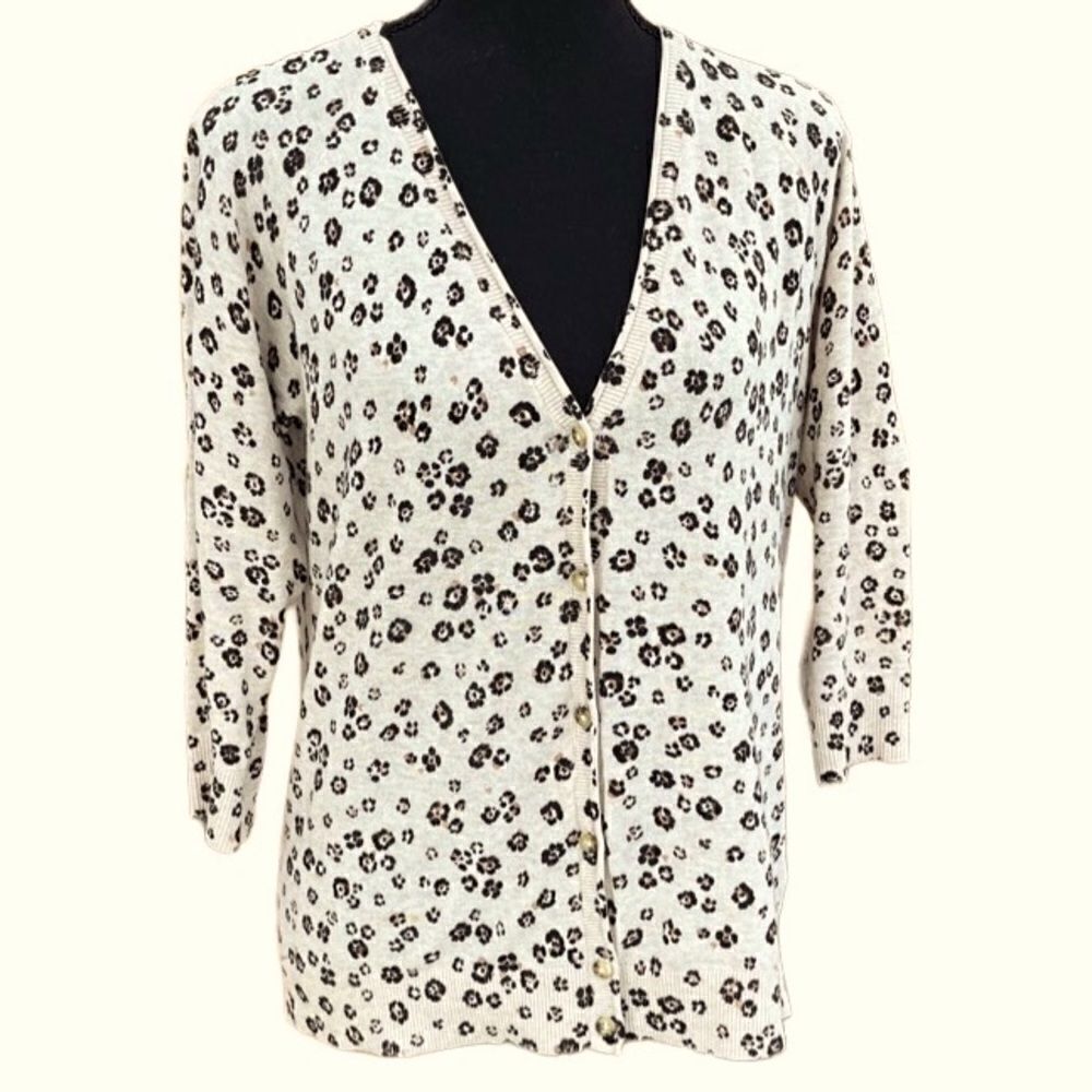Fat Face button front abstract flower print lightweight sweater size 8.